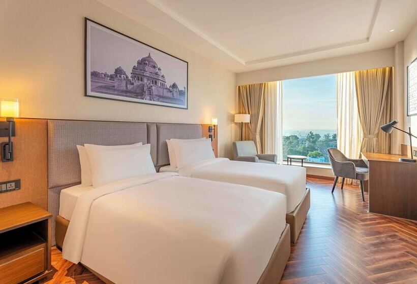 اتاق لوکس, Grand Mirage Dhanbad, A Member Of Radisson Individuals