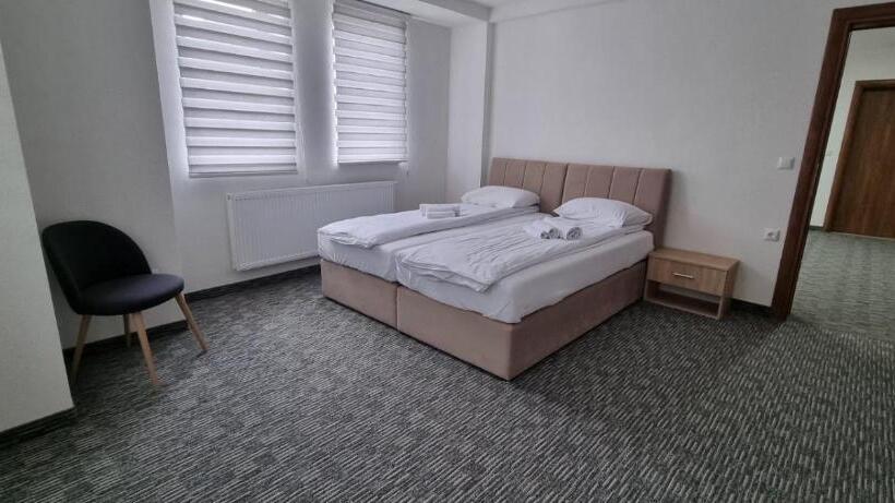 آپارتمان 1 خوابه, Poslovno Edukativni Centar