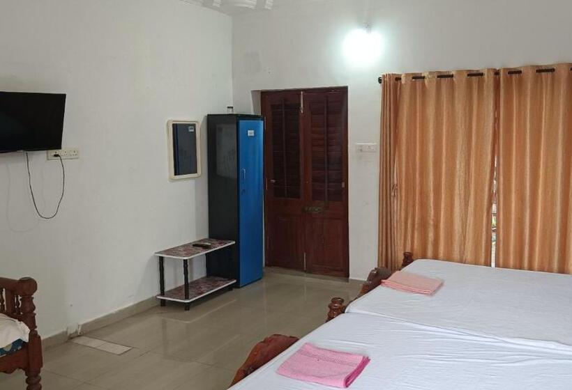家庭间, Tm Beach Resort