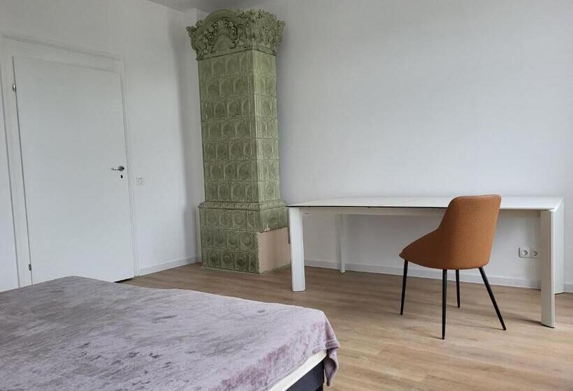 Четырехместный Номер Стандарт, Volkshaus Hbf Wg & Serviced Apartments
