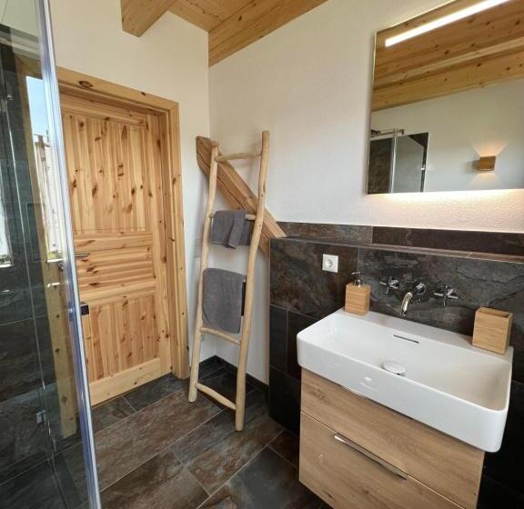 Апартаменты 3 Спальни, Landgut Pfauenhof