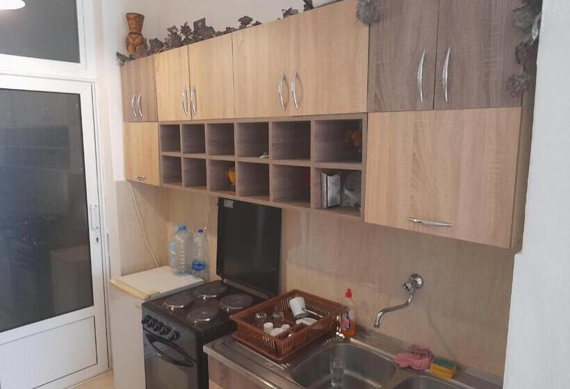 اتاق استاندارد با بالکن, Ulpiana   Apartments,rooms,hostel
