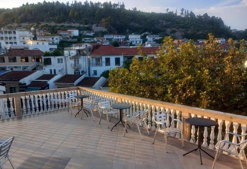 اتاق استاندارد, Ulpiana   Apartments,rooms,hostel