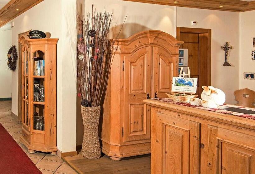 Люкс 2 Спальни, Dufour Chalet