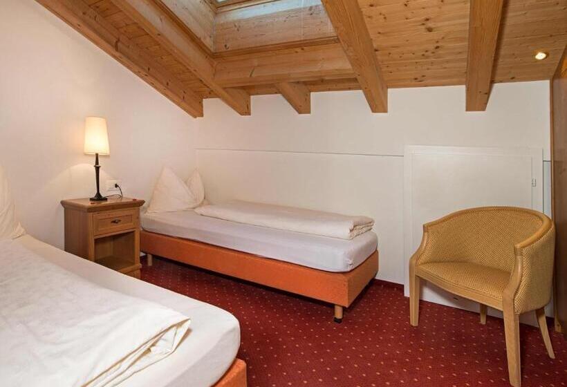 Люкс 2 Спальни, Dufour Chalet