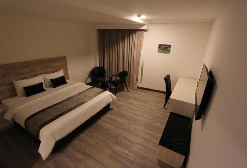 Номер Deluxe Кровать Кинг, Molek Garden