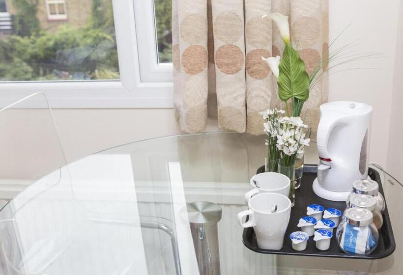 Номер Стандарт Трехместный, Southend Guest House   Close To Beach, Train Station & Southend Airport