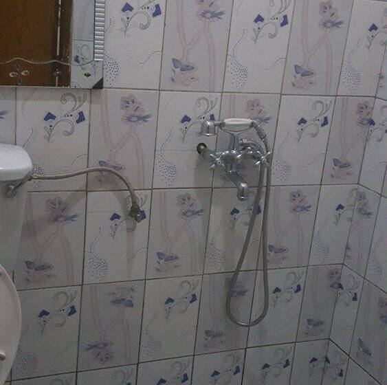 اتاق استاندارد, Lucia Villas Mbale