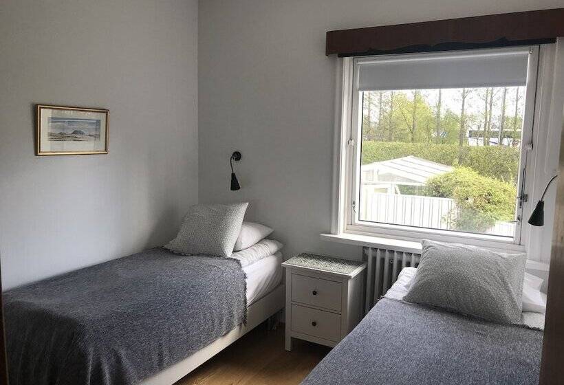 اتاق استاندارد با سرویس بهداشتی مشترک, Spói Guesthouse