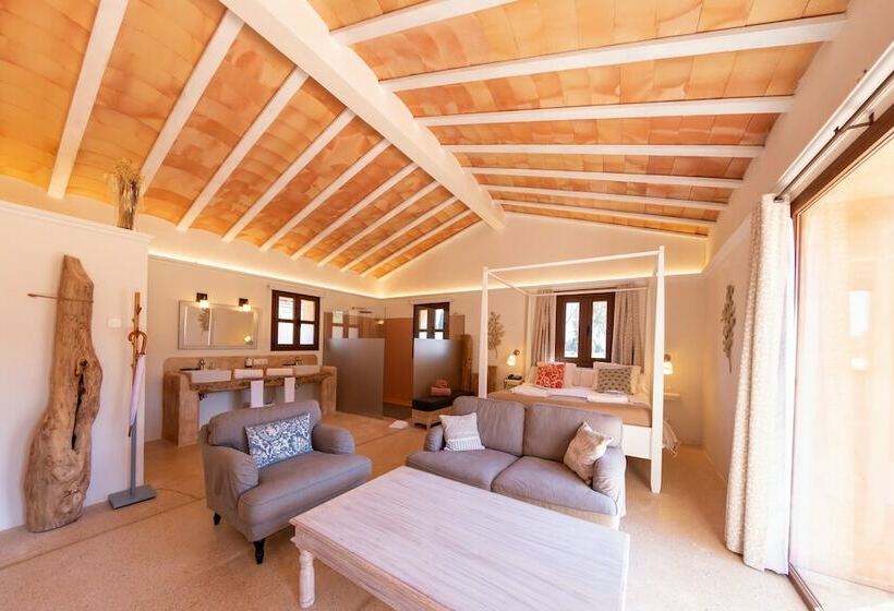 جناح جونيور بريميوم, Finca Ca N Ai  Adults Only