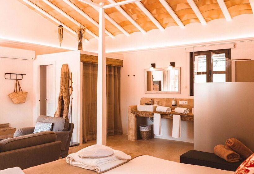 جناح جونيور بريميوم, Finca Ca N Ai  Adults Only