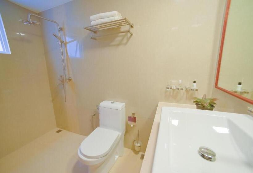 اتاق لوکس با تخت بزرگ, Hathaa Beach Maldives
