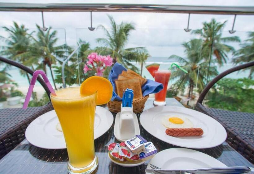 اتاق لوکس با بالکن و چشم‌انداز دریا, Hathaa Beach Maldives