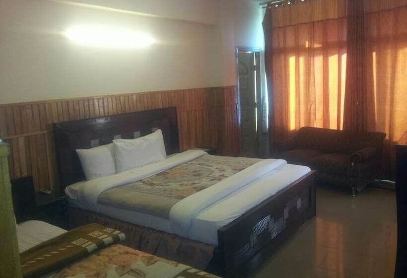 اتاق لوکس, Move N Pick  Murree