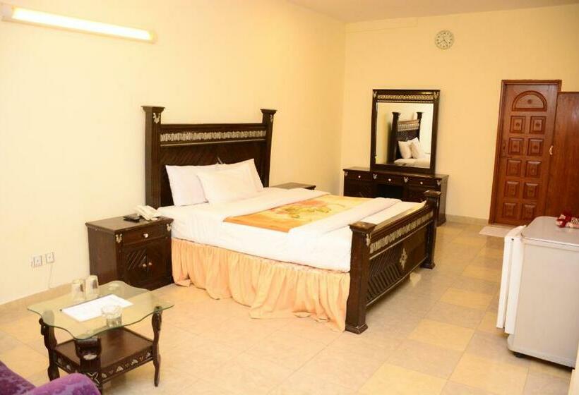 اتاق لوکس, Move N Pick  Murree