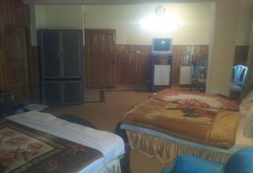 اتاق اجرایی, Move N Pick  Murree