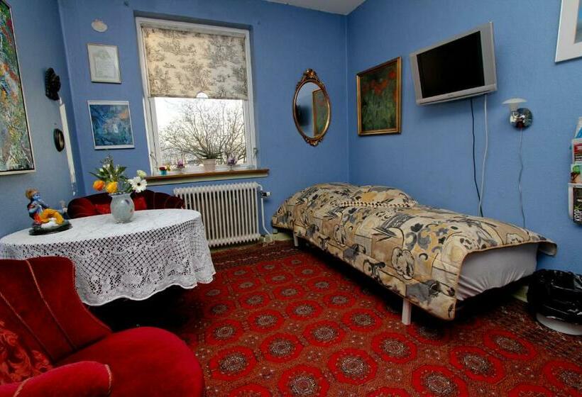 Номер Стандарт Совместная Ванная, Casa Mundo Bed & Breakfast