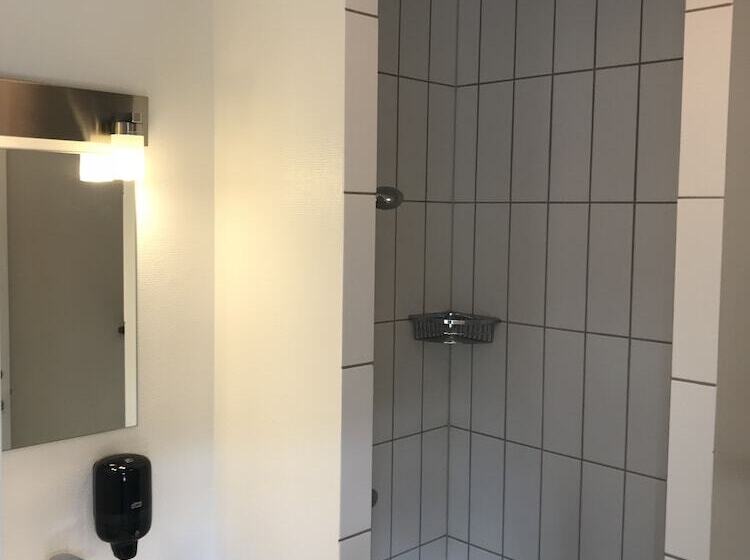 ファミリールーム, Rødding