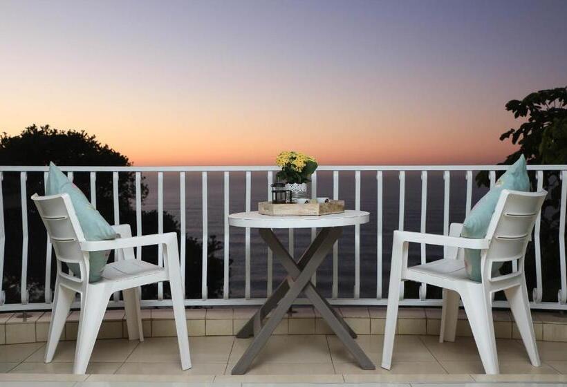 Апартаменты 1 Спальня с Балконом, The Milkwood Beach Apartments