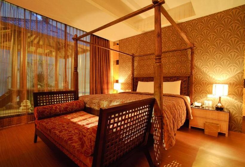 اتاق استاندارد با چشم‌انداز استخر, Zhen 13 Villa Motel