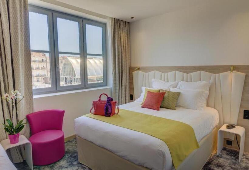 Классический Номер, Best Western Plus  Comedie Saintroch