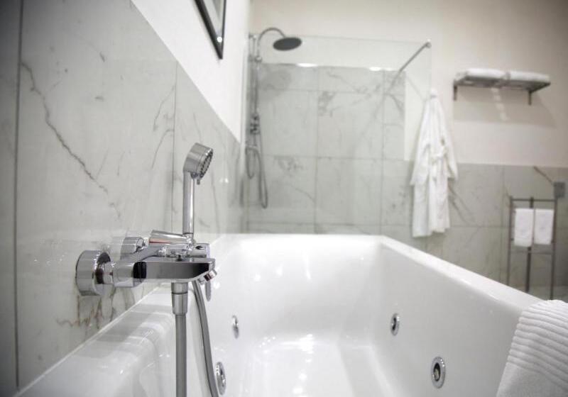 Quarto Estandar Cama King, Weligama Bay Marriott Resort & Spa