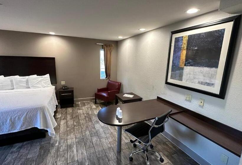 디럭스 룸 킹사이즈 침대, Red Roof Inn Hayward