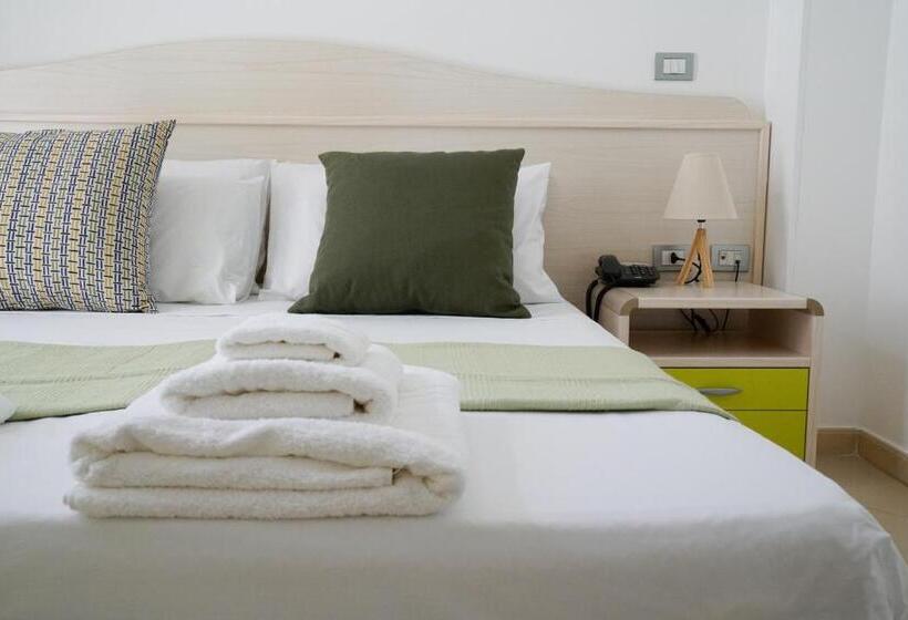 标准间带阳台, B&b Sara