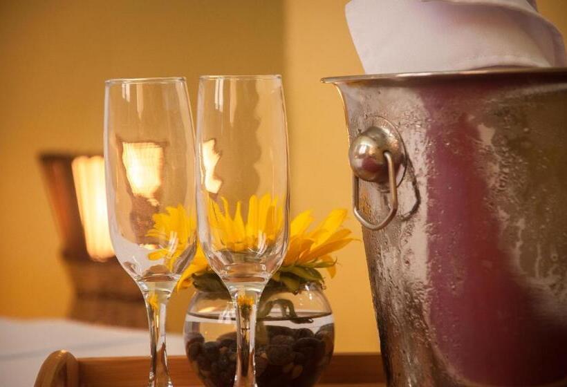اتاق استاندارد چهار تخته, Punta Sal Bungalows