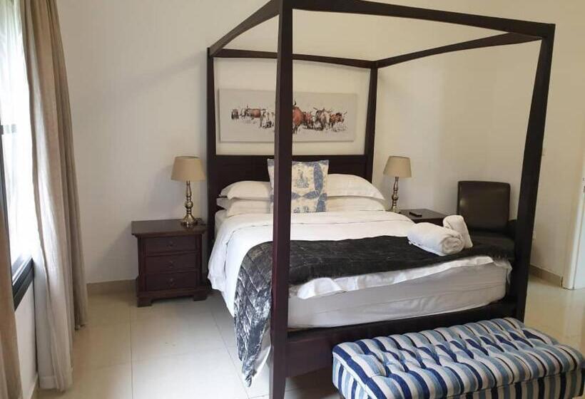 اتاق استاندارد با تخت بزرگ, Bougainvilla Boutique Hotel & Restaurant