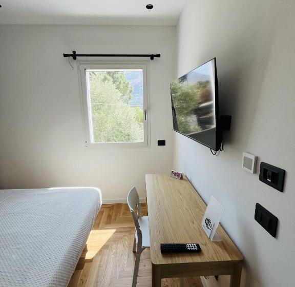 اتاق استاندارد با چشم‌انداز کوهستان, Marina Boutique Rooms