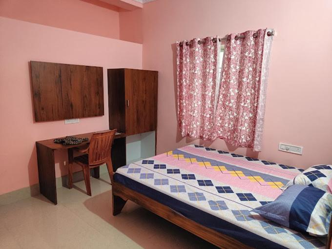 اتاق استاندارد, Saraswati Guest House Bhubaneshwar