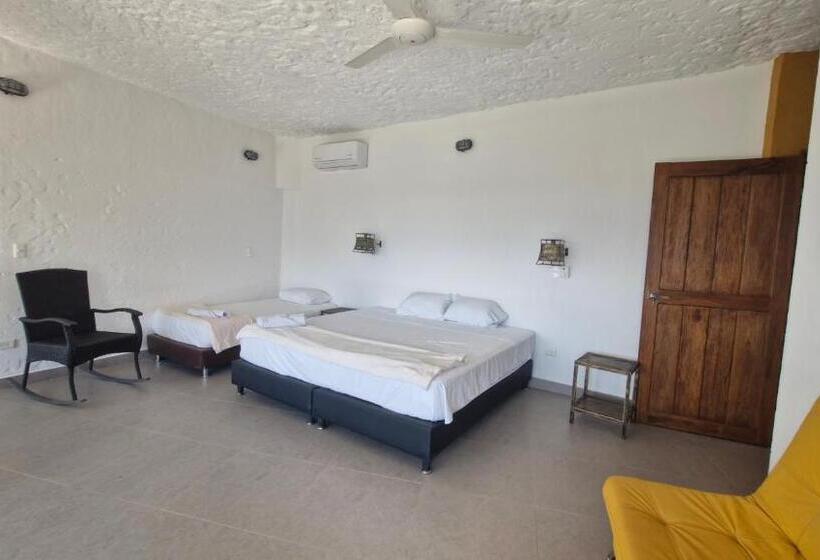 Полулюкс Одноместный с Террасой, Casa Hotel Cautiva