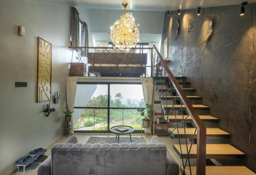 اتاق استاندارد با تخت بزرگ, Tomorrowland Farms And Suites