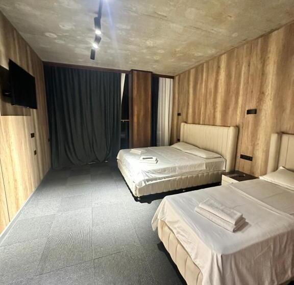 اتاق سوپریور با تخت بزرگ, Georgia