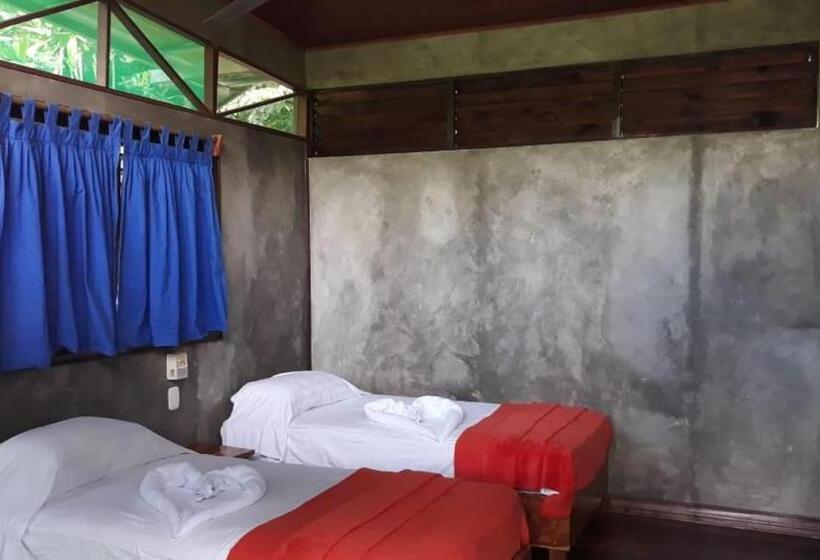 Quarto Estandar com Sacada, Finca Maresia