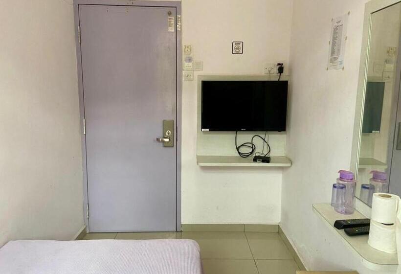 اتاق استاندارد یک نفره, Lavender Riverside Hotel   Hostel