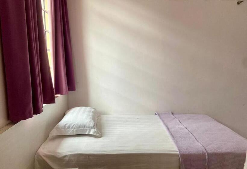 اتاق استاندارد یک نفره, Lavender Riverside Hotel   Hostel