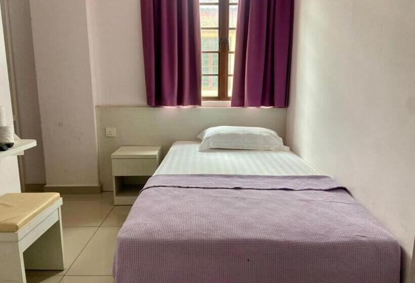 اتاق استاندارد یک نفره, Lavender Riverside Hotel   Hostel