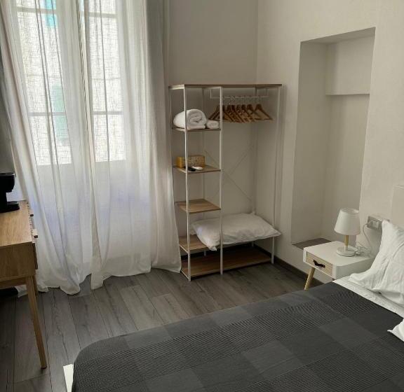 スタンダードルーム, Il Caracolo Rooms