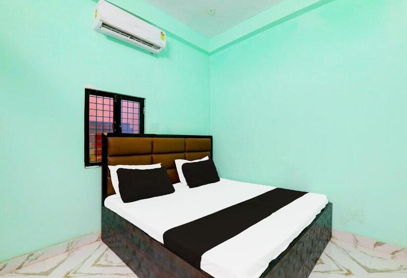 اتاق کلاسیک سه تخته, Spot On Hotel Ar Complex