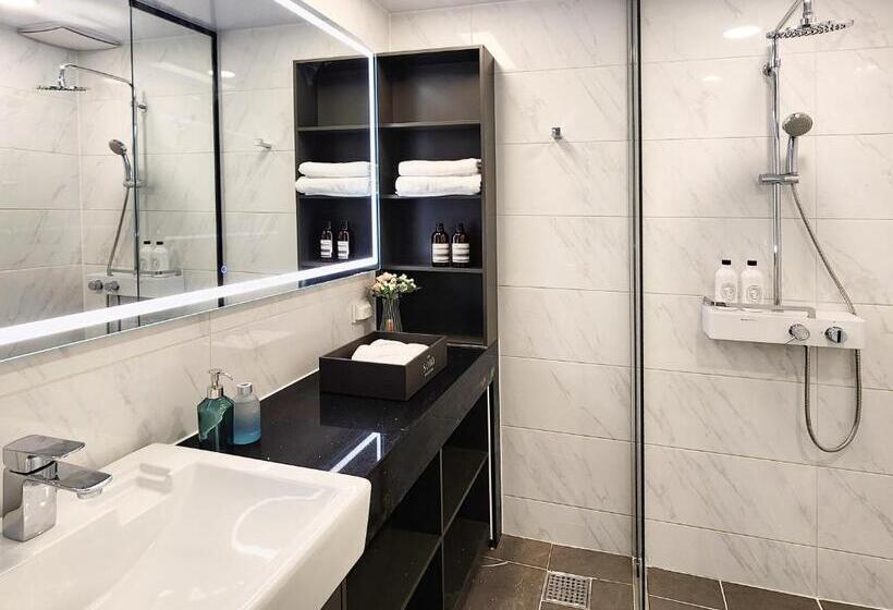 اتاق استاندارد, Granbay By Sota Suite