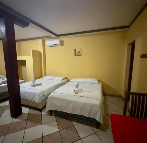 اتاق استاندارد چهار تخته, Hasa Nicaragua