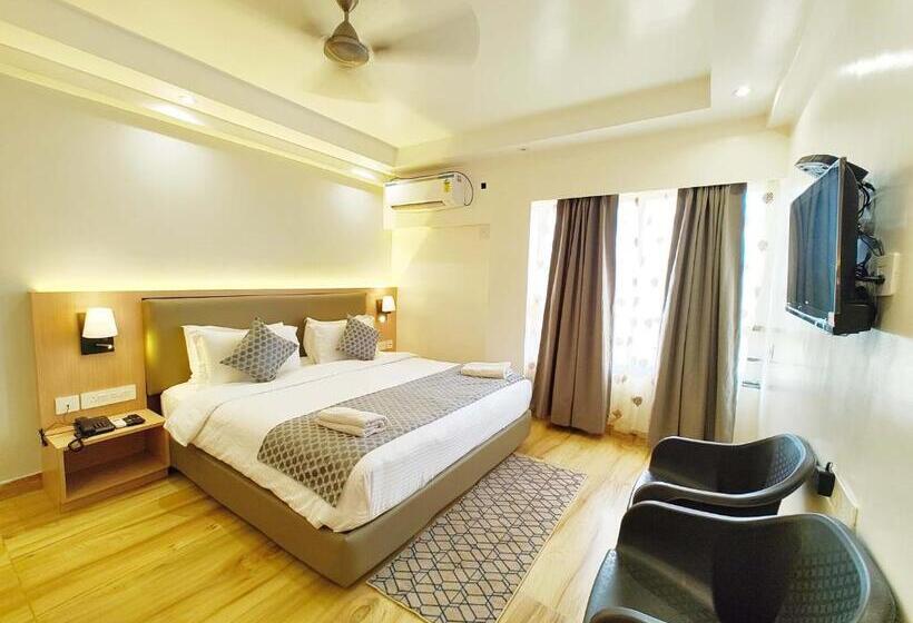 Четырехместный Номер Superior, Grg Grand Resort Puri Sea View Room   With Spacious And Luxury Room   Lift And Parking Facilities Wi