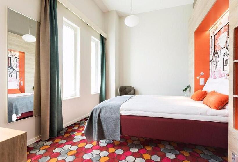 Номер Стандарт, Motel L Stockholm älvsjö