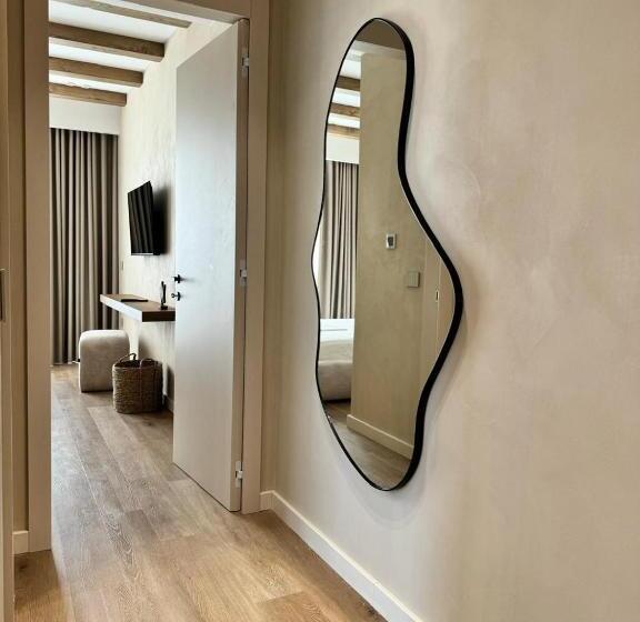 Deluxe Suite Sea View, Ciao Borshi Boutique