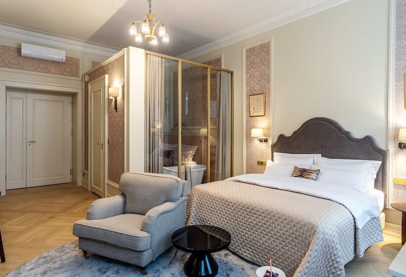 اتاق لوکس, Unicus Palace Old Town   Destigo Hotels