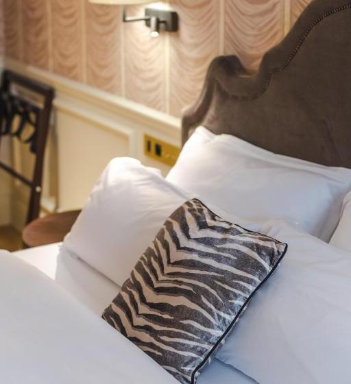 اتاق لوکس, Unicus Palace Old Town   Destigo Hotels