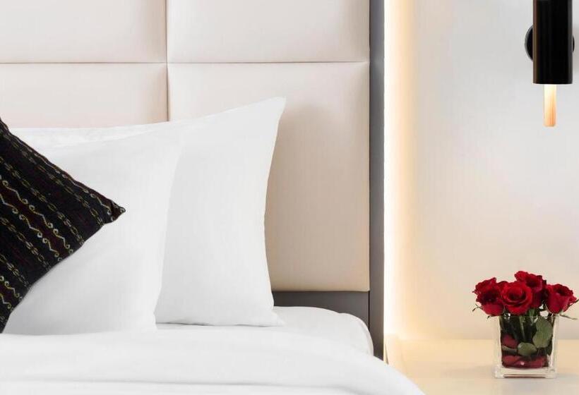 Номер Стандартный с Видом, Innside By Meliá Yogyakarta