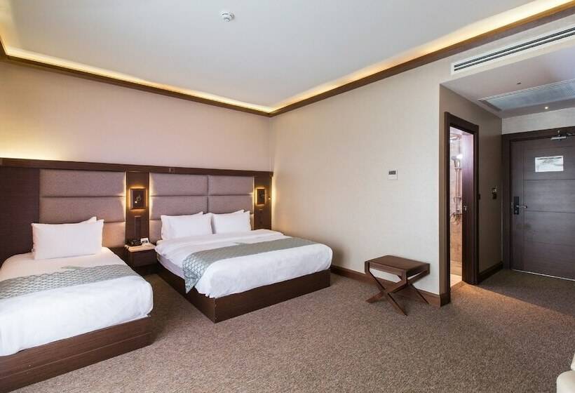 اتاق استاندارد سه نفره, Sera Lake Resort Hotel Spa & Aparts